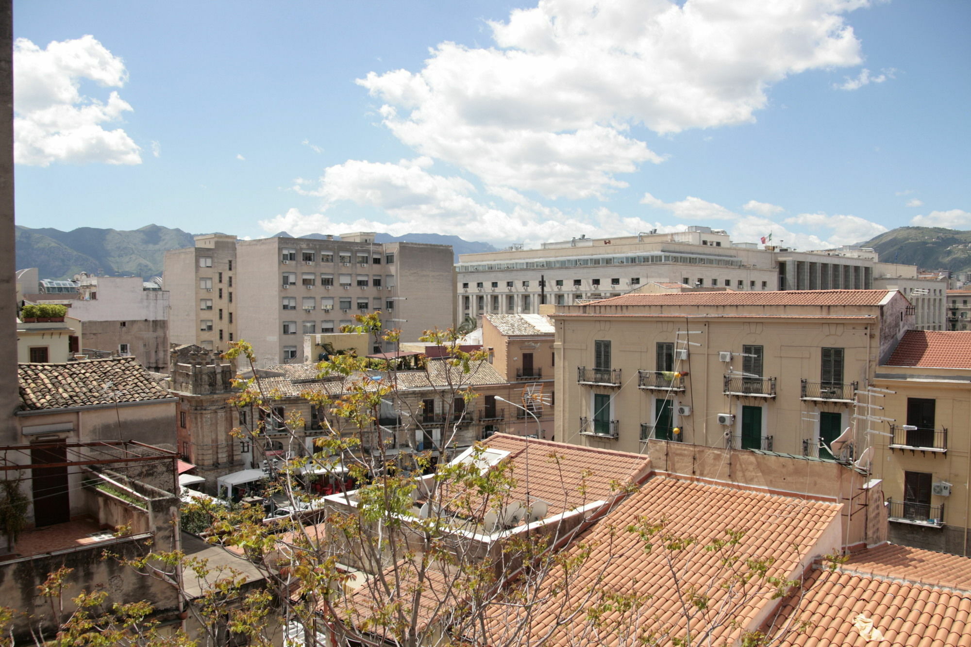 Liola Palermo #Teatro Massimo Bed and Breakfast Exterior foto